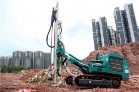 奉新鑫圭机电设备有限公司-孔山顶锤钻机800